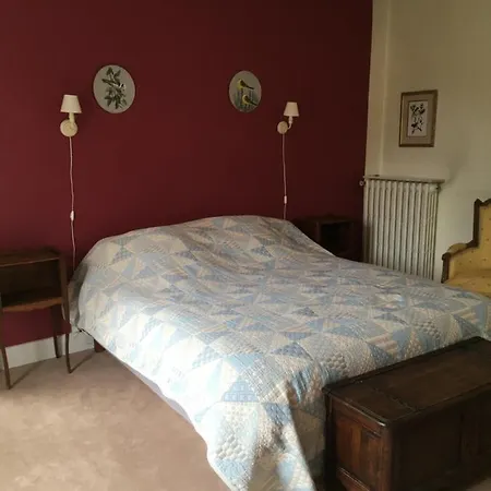 Leo Delibes Bed & Breakfast 3*