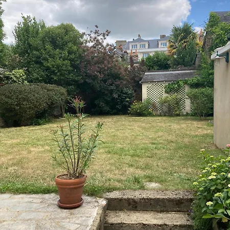 Bed & Breakfast Leo Delibes Le Mans