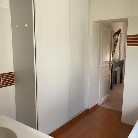 Leo Delibes Bed & Breakfast Le Mans