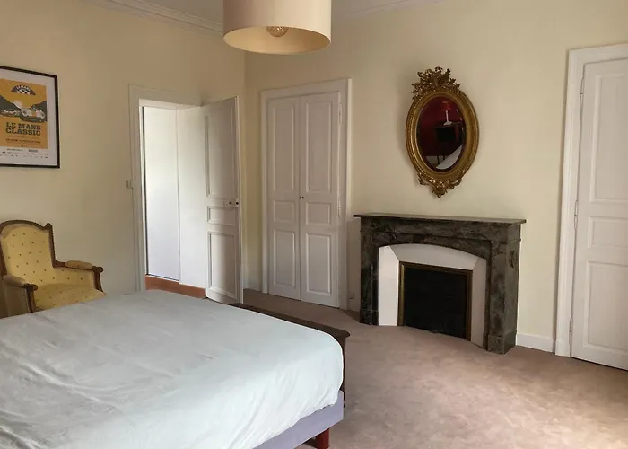 Bed and breakfast Léo Delibes 3*